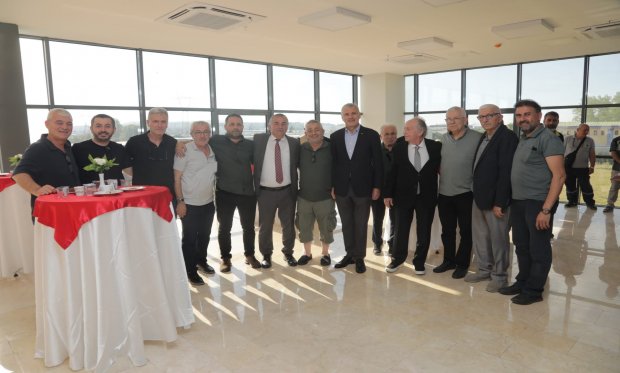 Kurucu Ortağınız Sakarya Ticaret Odası Değerli Başkanı Akgün Altuğ Kongremize Katılmıştır